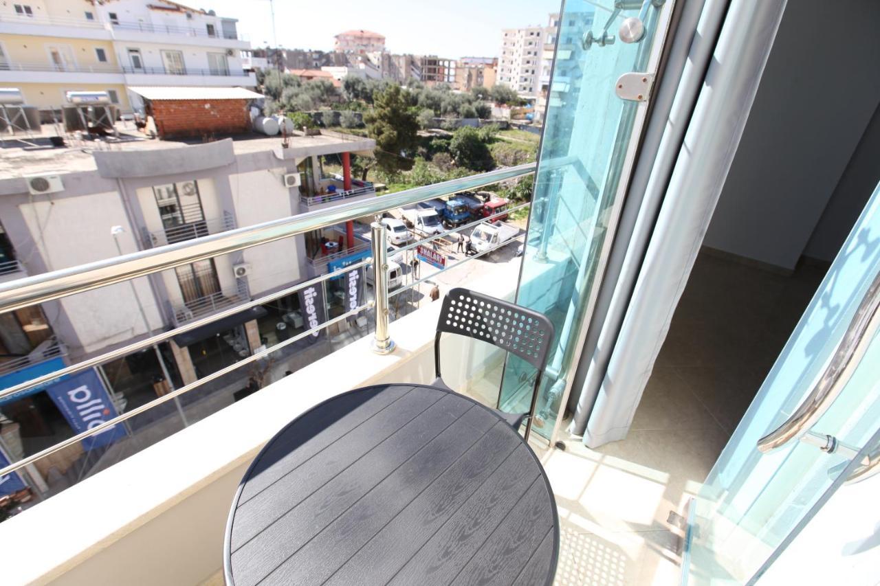 Nika Hotel Саранде Екстериор снимка